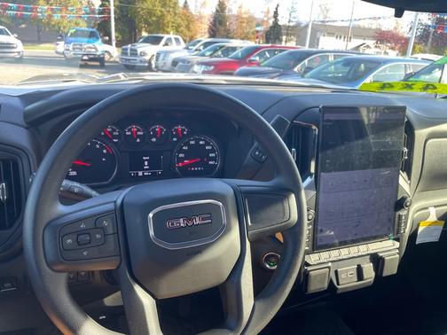 2025 GMC Sierra 1500 Pro