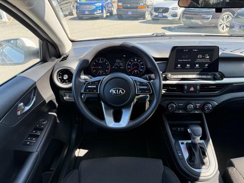 2021 Kia Forte FE