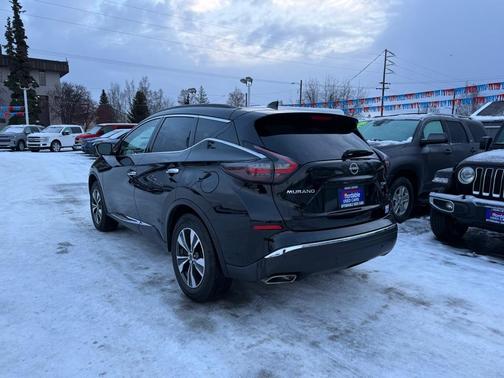 2023 Nissan Murano SV