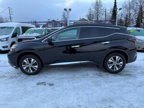 2023 Nissan Murano SV