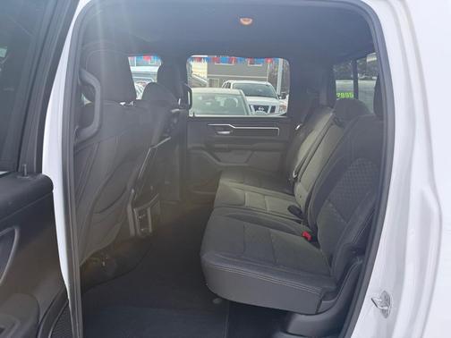 White 2025 RAM 1500 Big Horn/Lone Star