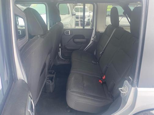 2022 Jeep Wrangler Unlimited Sport