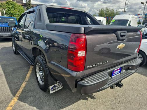 Black 2011 Chevrolet Avalanche 1500 LS