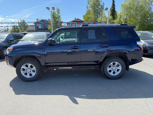 2023 Toyota 4Runner SR5