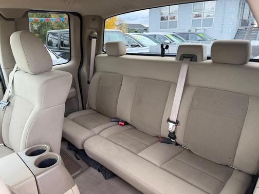 2004 Ford F-150 XLT SuperCab