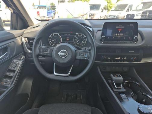 Deep Ocean Blue 2024 Nissan Rogue SV