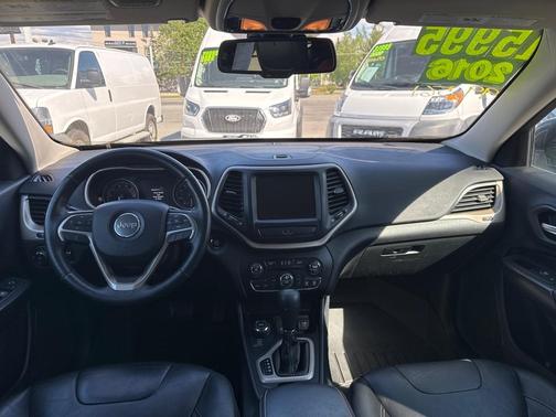 Black 2016 Jeep Cherokee Limited