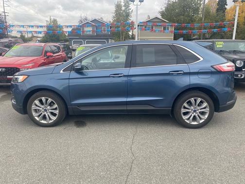 2019 Ford Edge Titanium