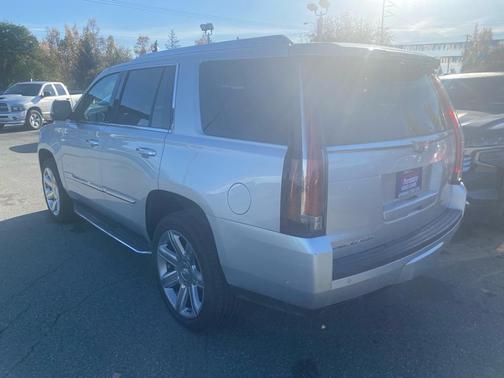 2017 Cadillac Escalade Premium Luxury