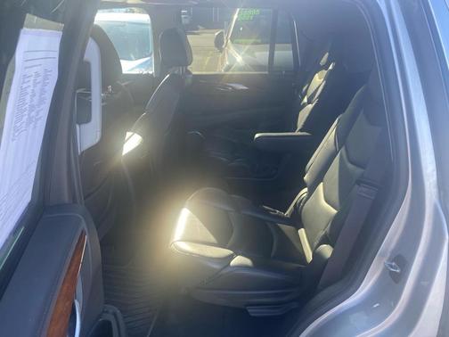 2017 Cadillac Escalade Premium Luxury