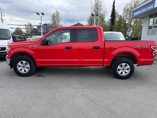 Red 2020 Ford F-150 XLT
