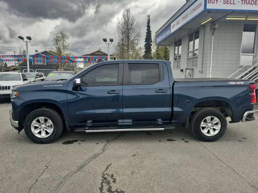 Blue 2021 Chevrolet Silverado 1500 LT