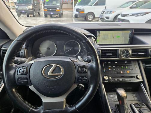 2018 Lexus IS 300 Base
