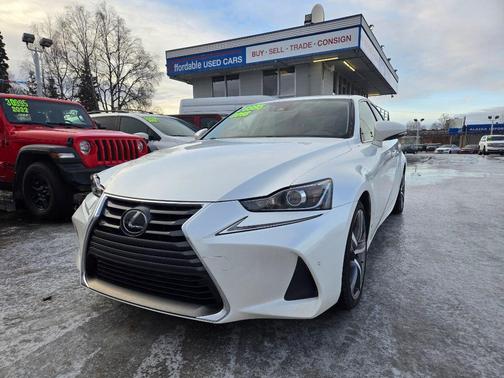 2018 Lexus IS 300 Base