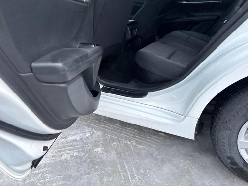 White 2025 Toyota Camry SE