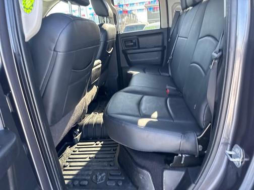 2017 RAM 1500 Tradesman/Express