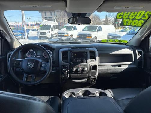 2017 RAM 1500 Tradesman/Express