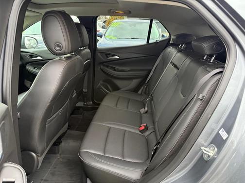2021 Buick Encore GX Essence