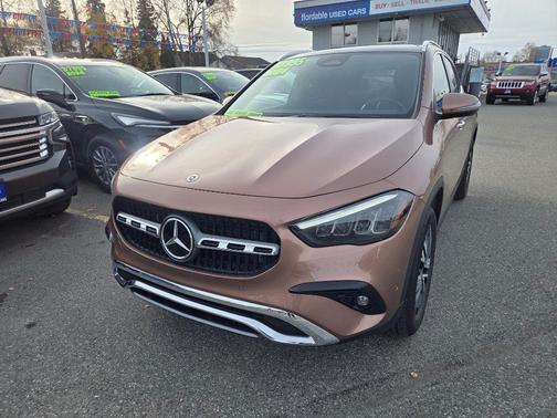 2024 Mercedes-Benz GLA 250 Base 4MATIC