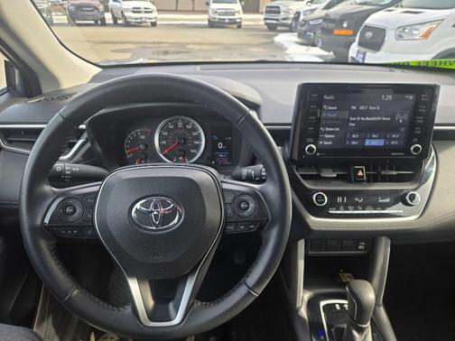 2022 Toyota Corolla Cross LE