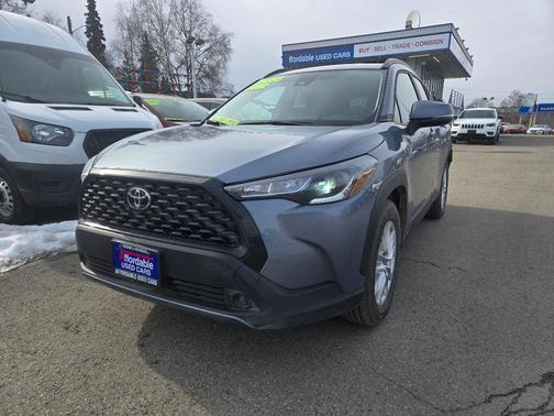 2022 Toyota Corolla Cross LE