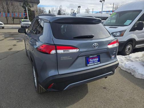 2022 Toyota Corolla Cross LE