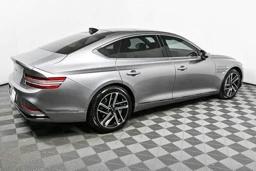 2025 Genesis G80 2.5T