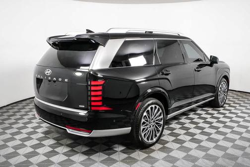 Abyss Black Pearl 2026 Hyundai Palisade Hybrid Calligraphy