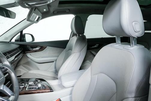 2017 Audi Q7 3.0T Prestige