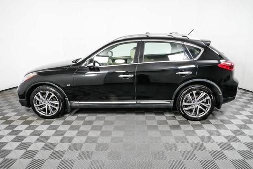 2016 INFINITI QX50 Base