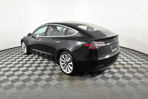 2018 Tesla Model 3 Mid Range