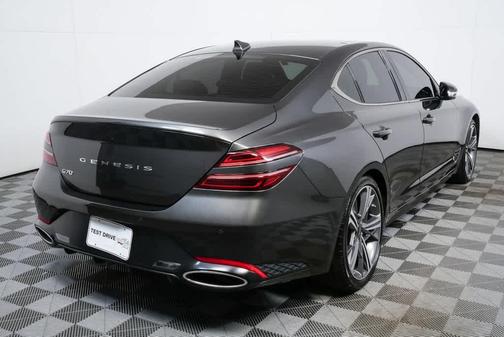 2024 Genesis G70 2.5T