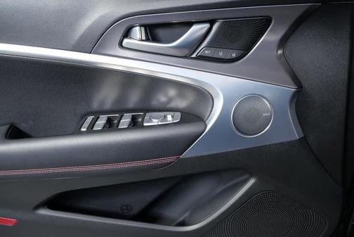 2024 Genesis G70 2.5T