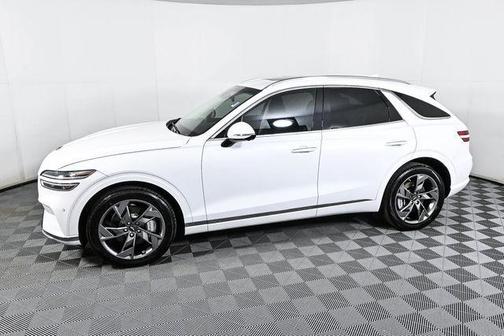 2025 Genesis Electrified GV70 Advanced