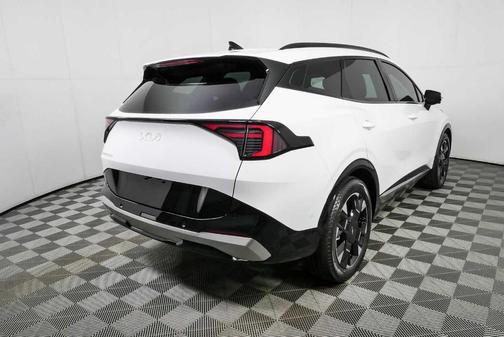 Glacial White Pearl 2026 Kia Sportage SX-Prestige