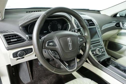 White Platinum Tri-Coat Metallic 2018 Lincoln MKZ Black Label