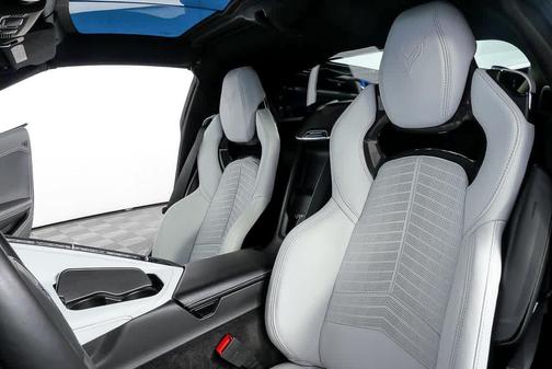 2022 Chevrolet Corvette Stingray w/2LT