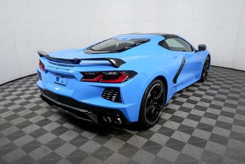2022 Chevrolet Corvette Stingray w/2LT