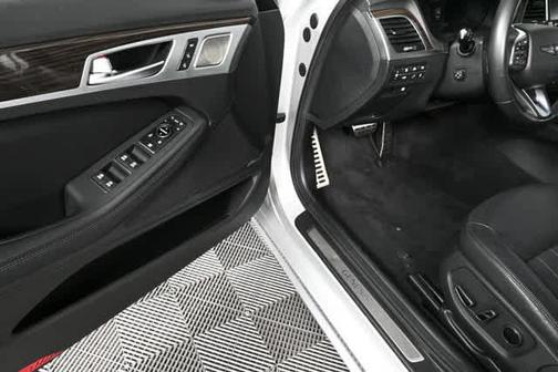 2019 Genesis G80 3.8