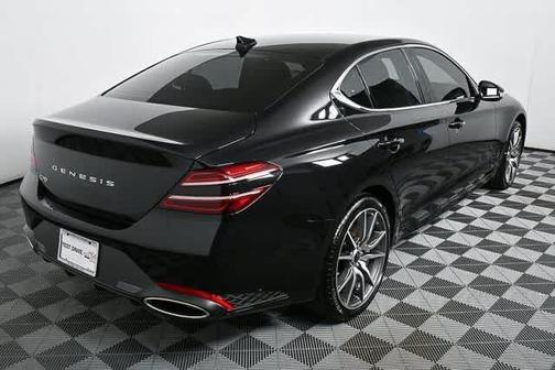 2026 Genesis G70 2.5T Standard