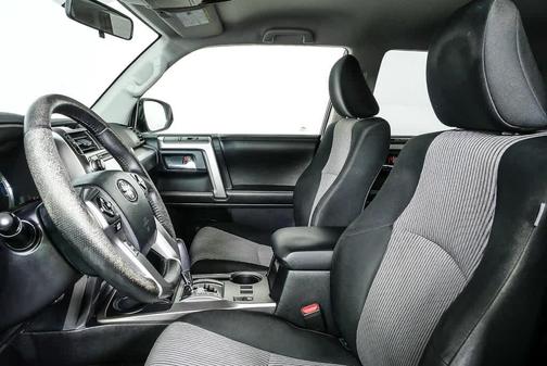 2014 Toyota 4Runner SR5