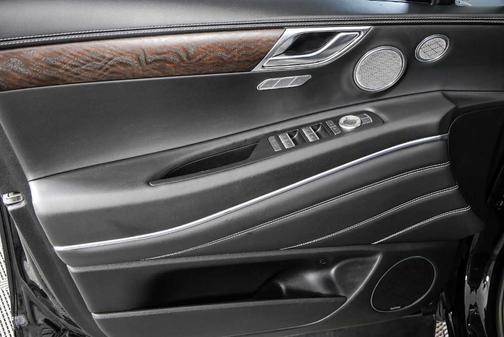 Vik Black 2023 Genesis GV80 3.5T