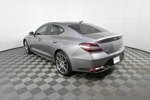 2026 Genesis G70 2.5T Standard