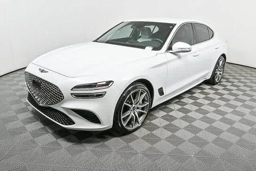 Uyuni White 2026 Genesis G70 2.5T