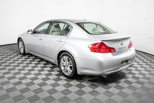 2013 INFINITI G37 Journey