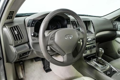 2013 INFINITI G37 Journey