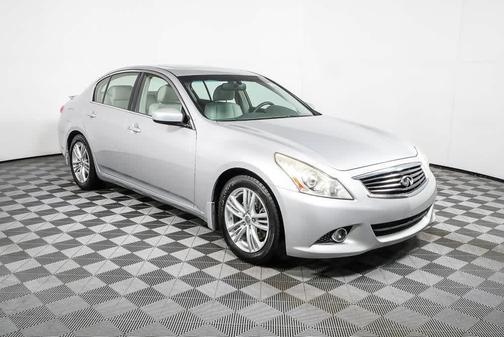 2013 INFINITI G37 Journey