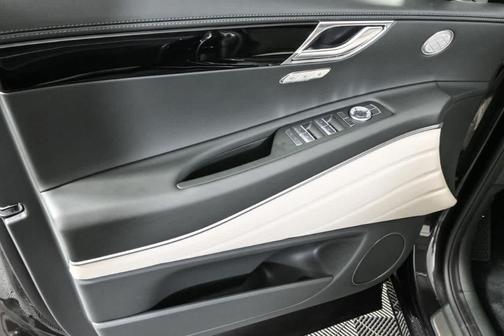 2026 Genesis GV80 2.5T
