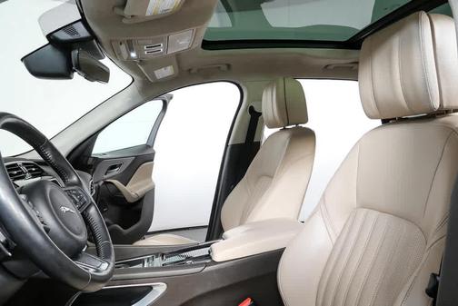 2019 Jaguar F-PACE 30t Portfolio