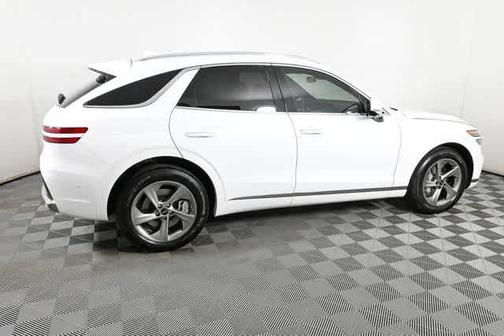 Uyuni White 2026 Genesis GV70 2.5T Advanced